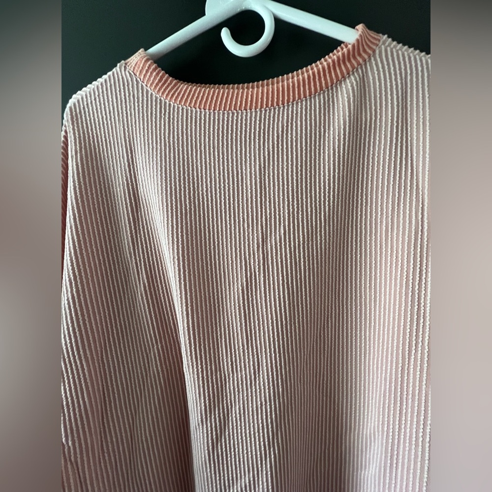 Colorblock Ribbed Sweater - Picture 4 of 7